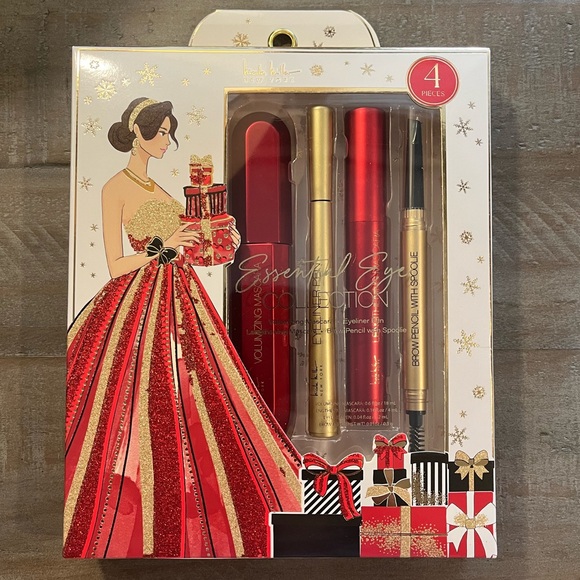 Nicole Miller New York Essential Eye Collection Makeup Gift Set - Picture 1 of 4